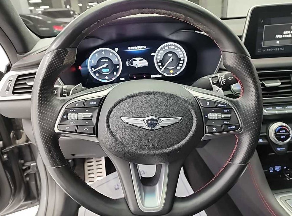 제네시스 G70 3.3T 스포츠 AWD 사진 9