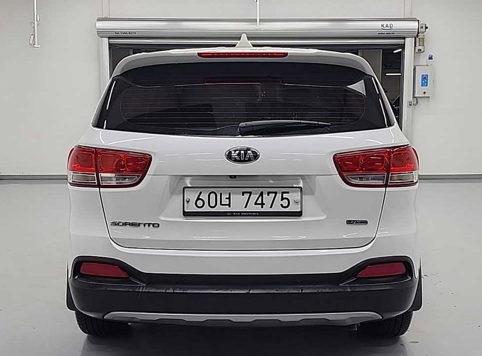 기아 쏘렌토 디젤 2WD 2.0 럭셔리 사진 3