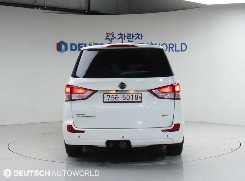 KG모빌리티(쌍용)  코란도 4WD GT 사진 4