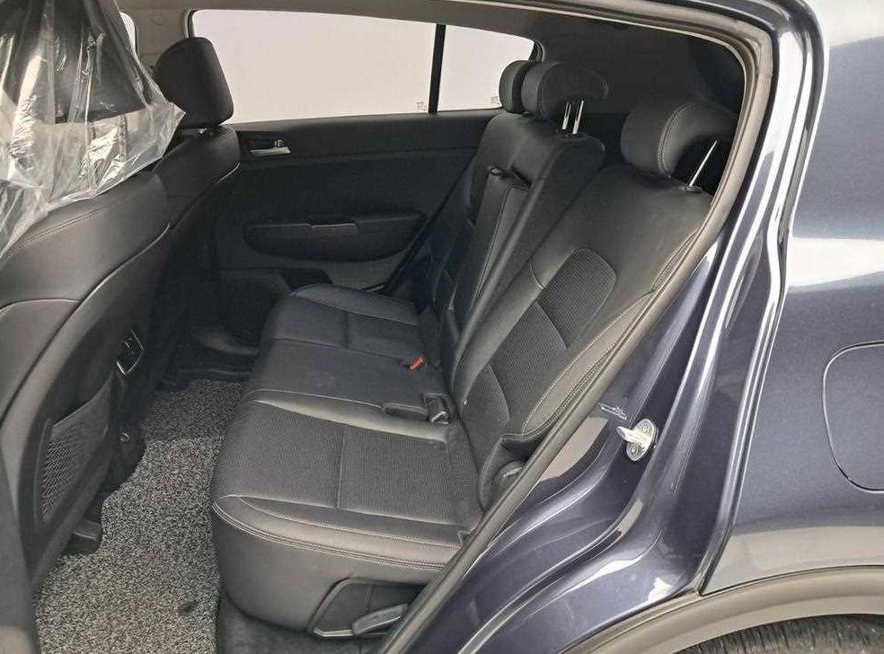 기아 스포티지 2.0 디젤 2WD 사진 12