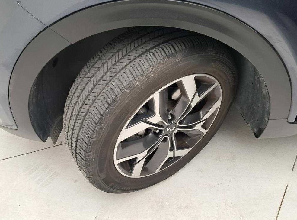 기아 스포티지 2.0 디젤 2WD 사진 20