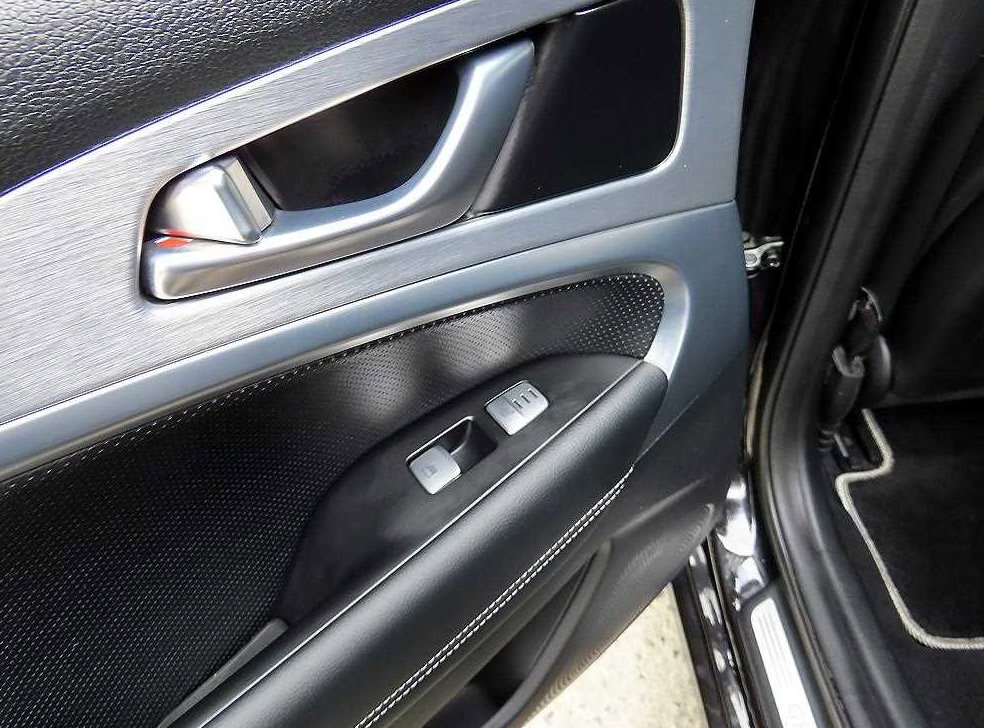 제네시스 G70 2.0T AWD 사진 16