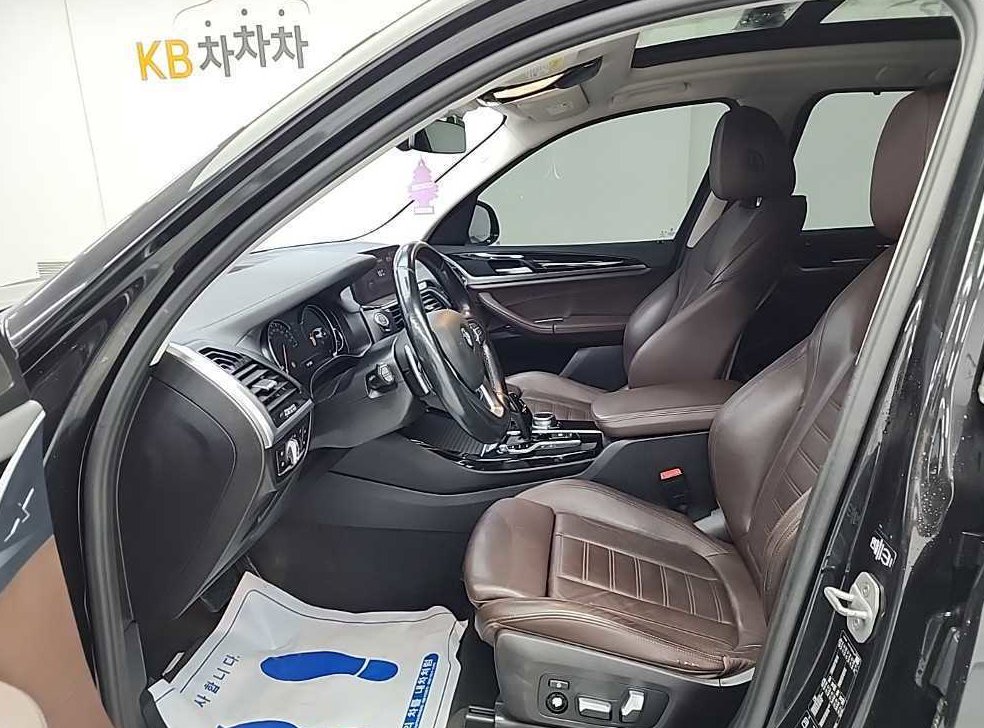BMW X3 xDrive 20d xLine 사진 11