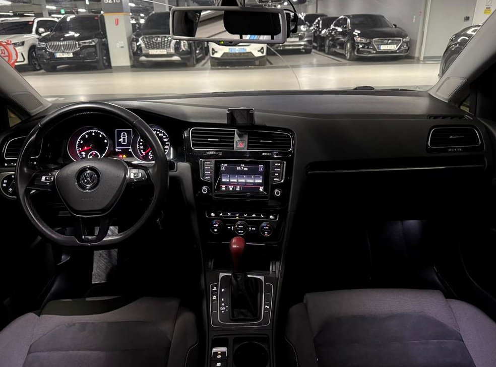 폭스바겐 골프 1.4 TSI 사진 9