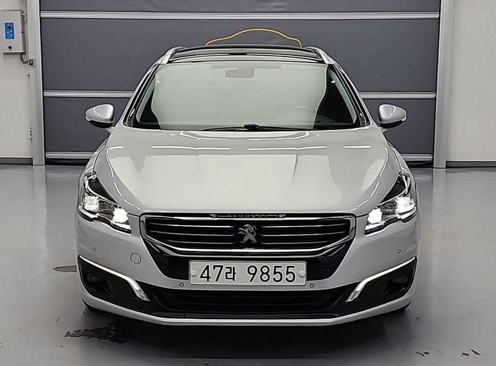 푸조 508 2.0 HDI 알뤼르 사진 2