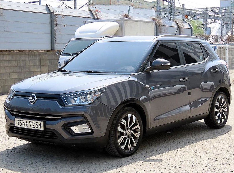 KG모빌리티(쌍용)  티볼리 4WD 디젤 VX 사진 2