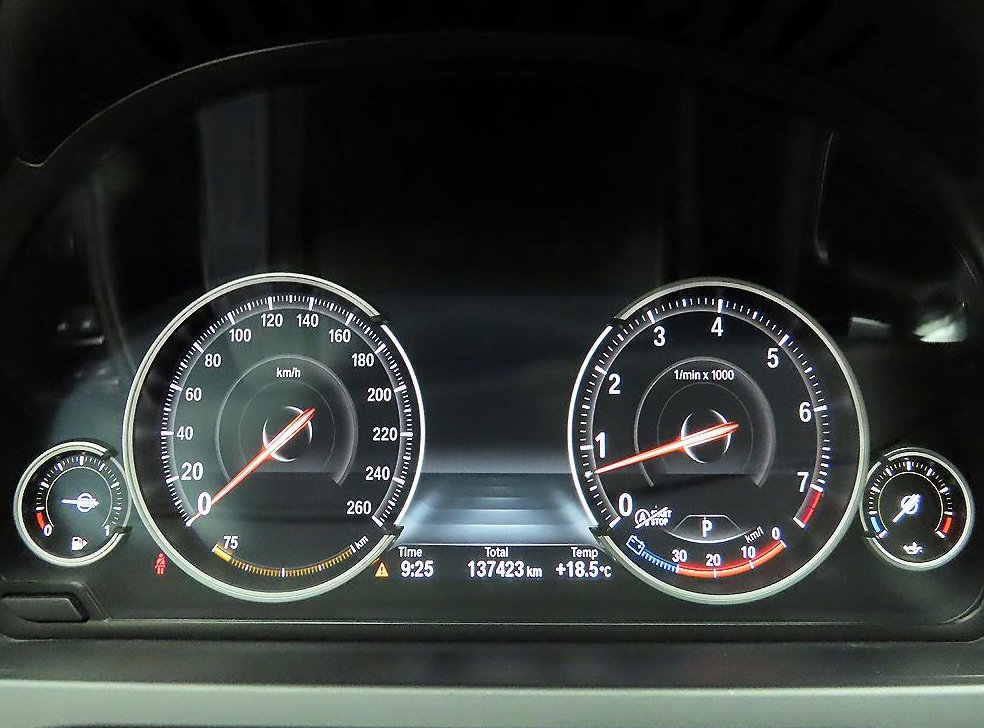 BMW 7시리즈 750 사진 6