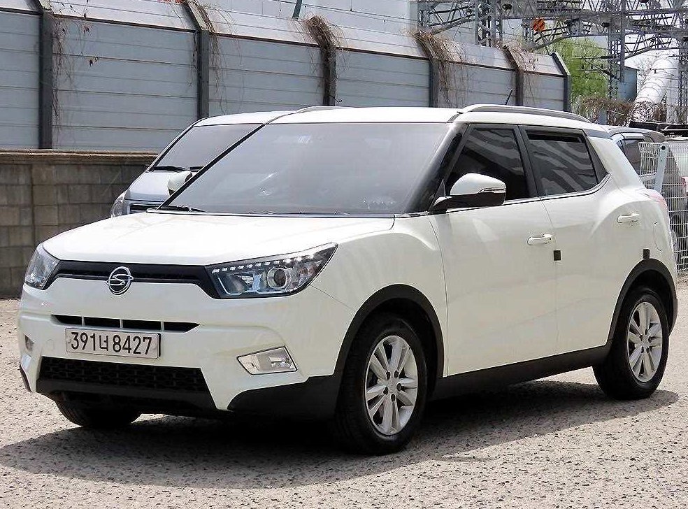 KG모빌리티(쌍용)  티볼리 가솔린 2WD 1.6 VX 사진 2