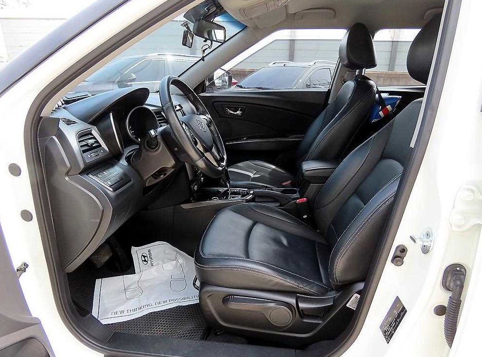 KG모빌리티(쌍용)  티볼리 가솔린 2WD 1.6 VX 사진 5