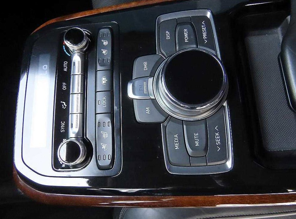 제네시스 EQ900 3.3 T-GDI AWD 사진 15