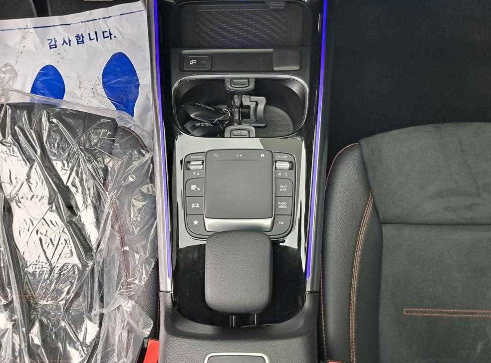 벤츠 GLA 클래스 GLA250 4MATIC 사진 13