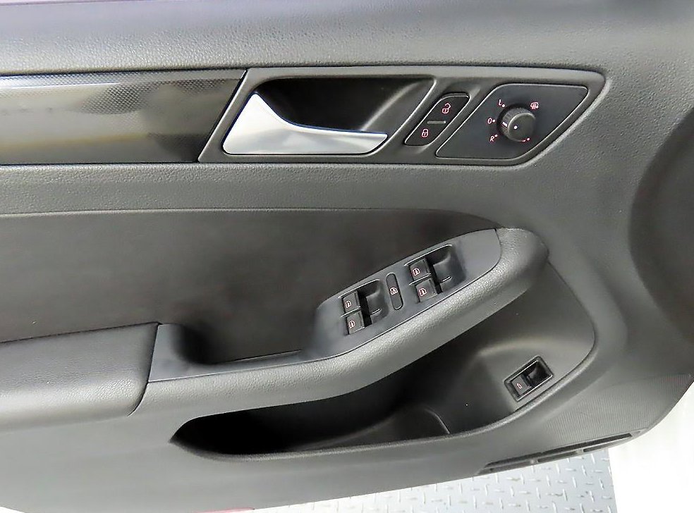 폭스바겐 제타 2.0 TDI 사진 11