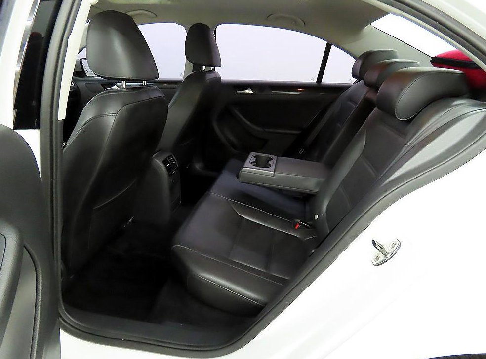 폭스바겐 제타 2.0 TDI 사진 6