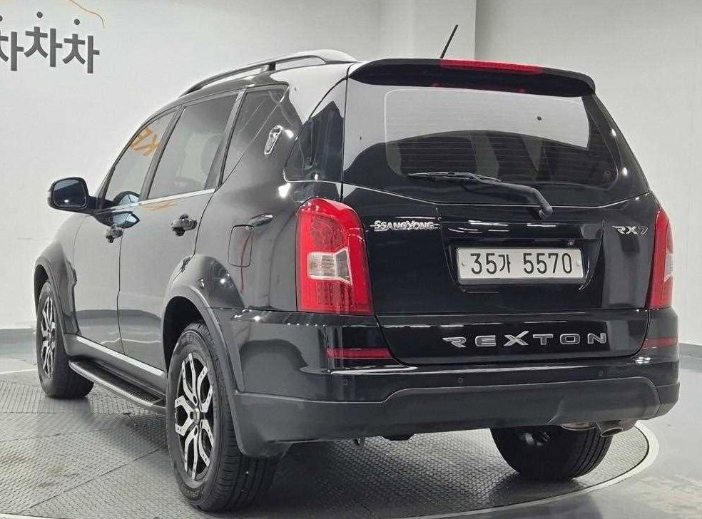 KG모빌리티(쌍용)  렉스턴 2.0  2WD RX7 사진 2
