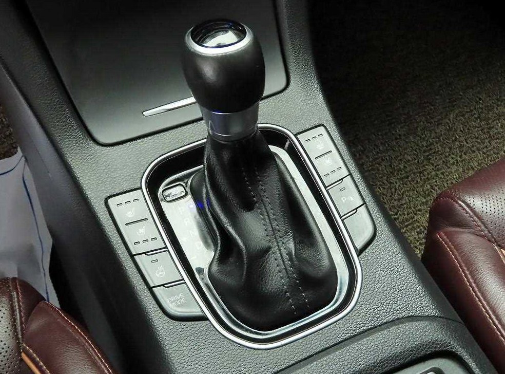 현대 i30 1.4 터보 사진 10