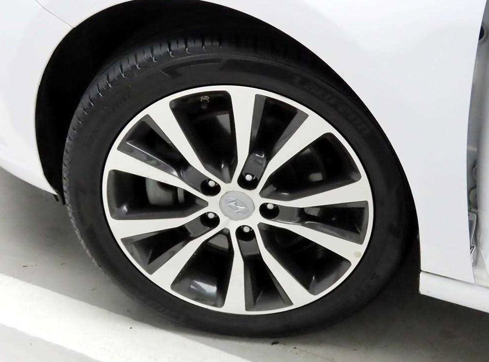 현대 i30 1.4 터보 사진 19