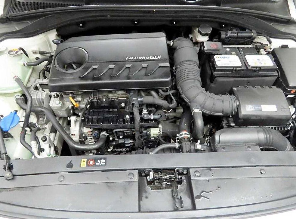 현대 i30 1.4 터보 사진 20
