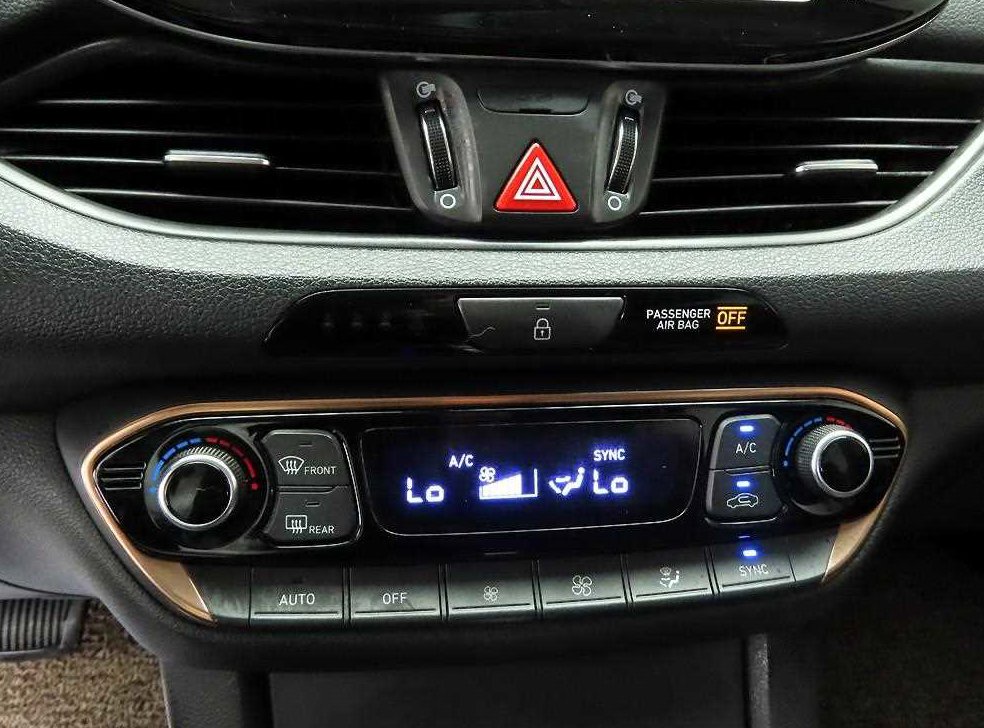 현대 i30 1.4 터보 사진 9