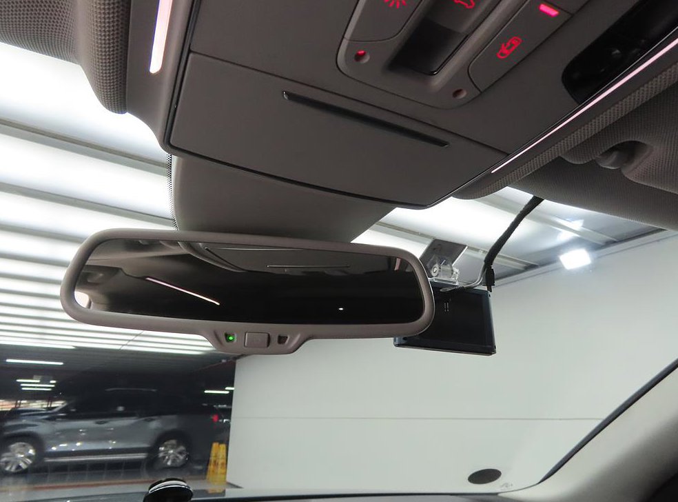 아우디 A8 60 TDI 콰트로 LWB 사진 12