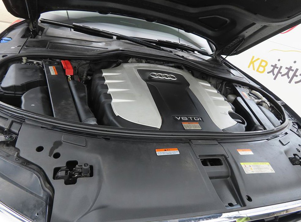 아우디 A8 60 TDI 콰트로 LWB 사진 19