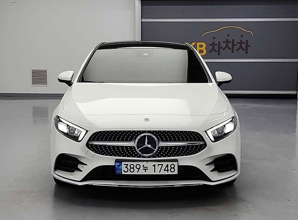벤츠 A 클래스 A250 4MATIC 세단