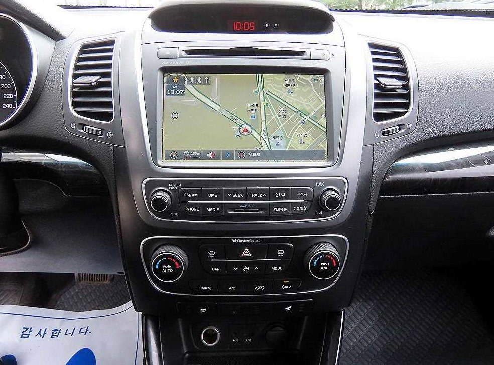 기아 쏘렌토 2WD 2.0 럭셔리 사진 13