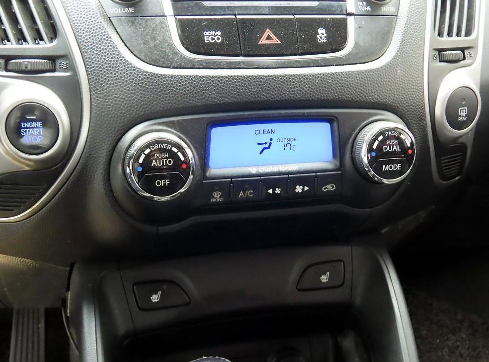 현대 투싼 2WD VGT LX20 사진 10