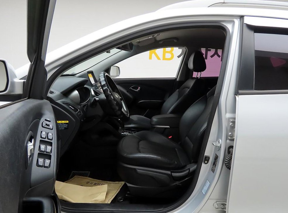 현대 투싼 2WD VGT LX20 사진 14
