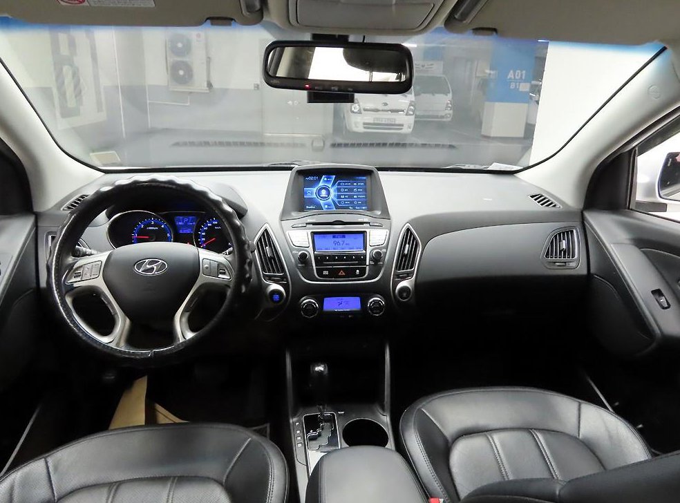 현대 투싼 2WD VGT LX20 사진 6
