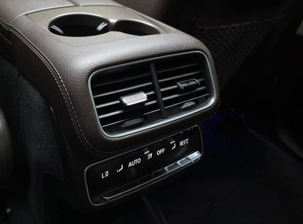 벤츠 GLS 클래스 GLS 400d 4MATIC 사진 13