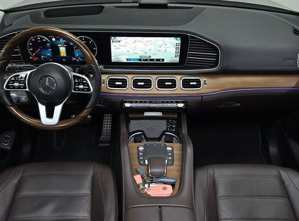 벤츠 GLS 클래스 GLS 400d 4MATIC 사진 7