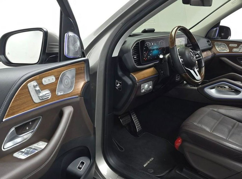 벤츠 GLS 클래스 GLS 400d 4MATIC 사진 8