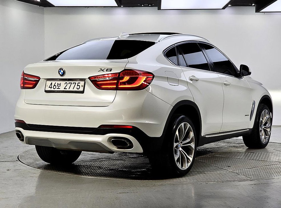 BMW X6 xDrive 30d 사진 4