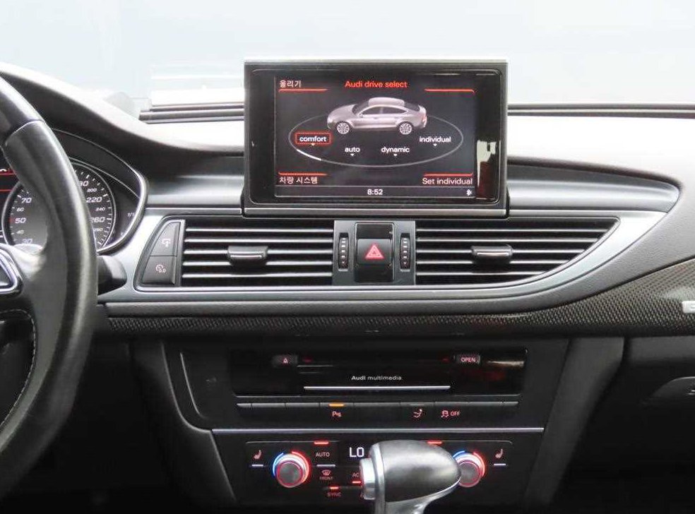 아우디 S7 4.0 TFSI  콰트로 사진 10