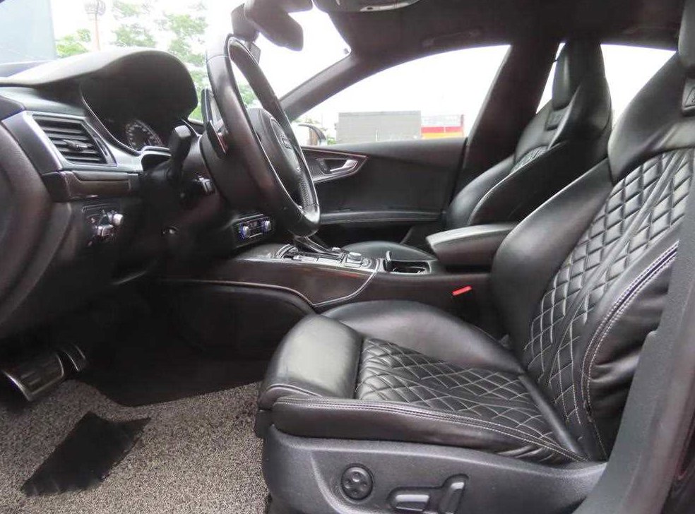 아우디 S7 4.0 TFSI  콰트로 사진 15