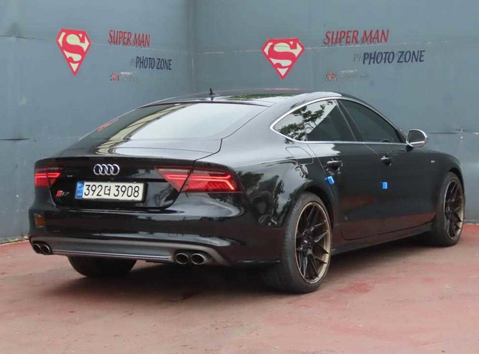 아우디 S7 4.0 TFSI  콰트로 사진 3