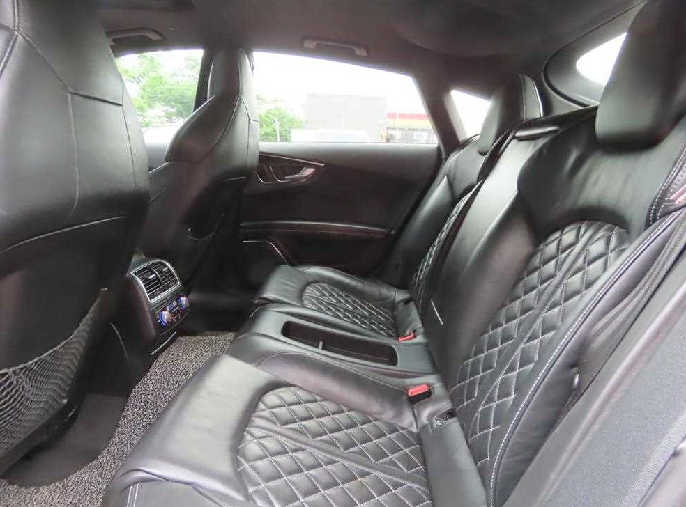 아우디 S7 4.0 TFSI  콰트로 사진 6