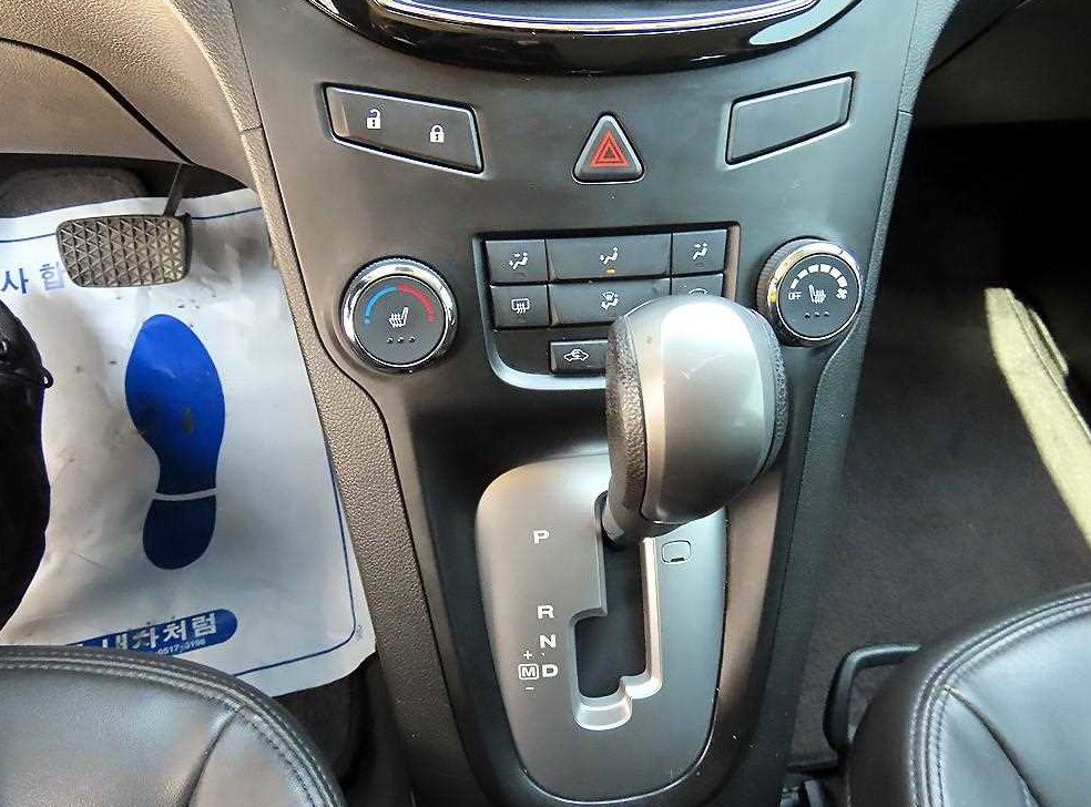 쉐보레 올란도 2.0 디젤 LTZ 사진 10