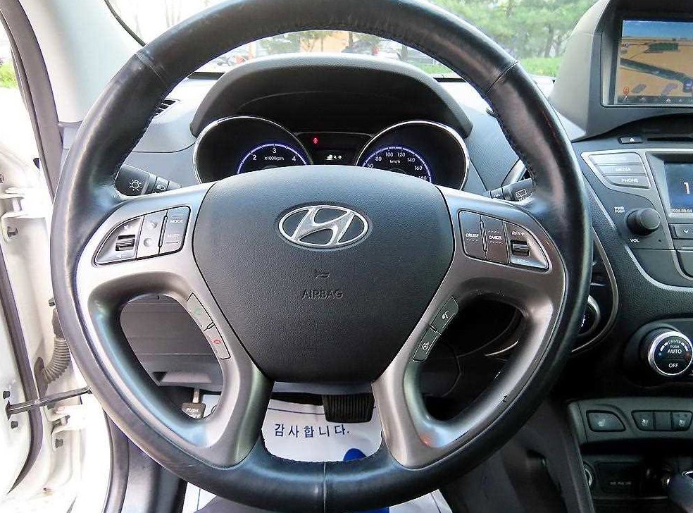현대 투싼 디젤(E-VGT)2WD 사진 8