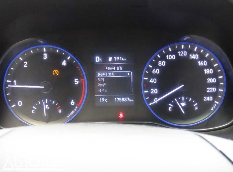 현대 코나 디젤 1.6 2WD 사진 6
