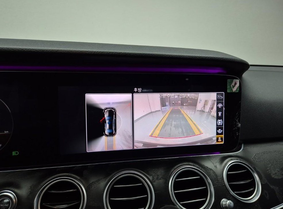 벤츠 E 클래스 E300 4MATIC 아방가르드 사진 14