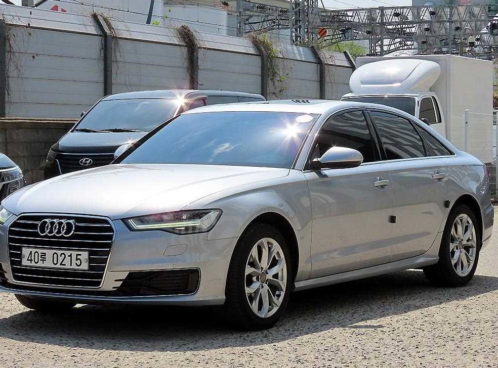 아우디 A6 35 TDI 사진 2