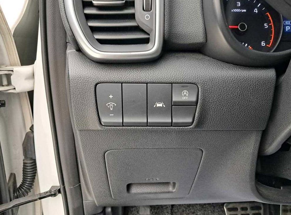 기아 스포티지 2.0 디젤 2WD 사진 13