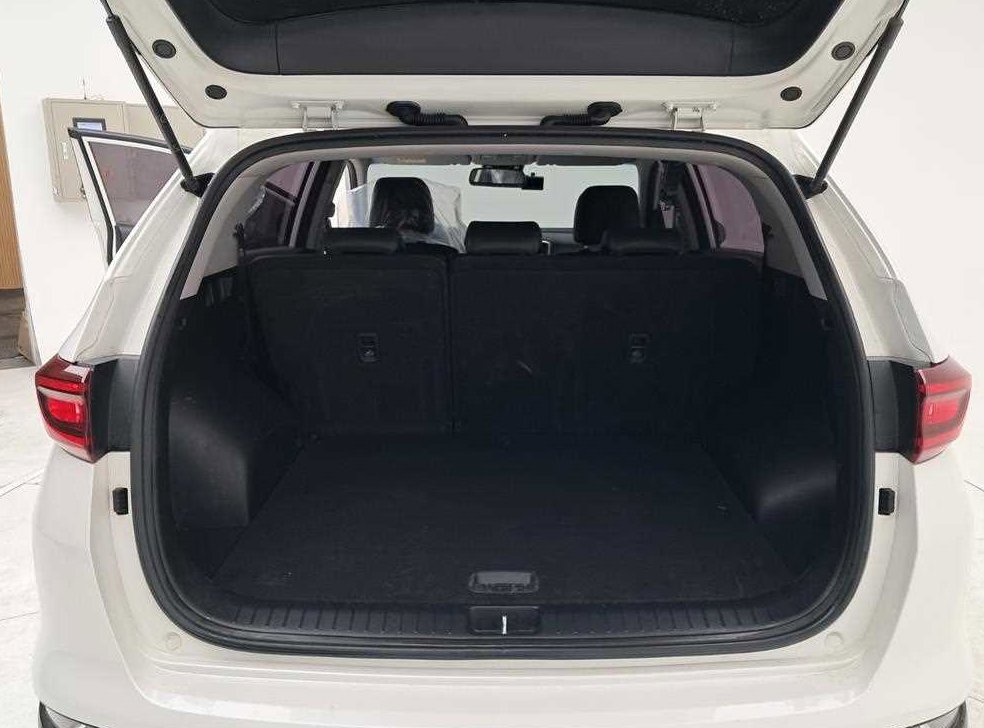 기아 스포티지 2.0 디젤 2WD 사진 18