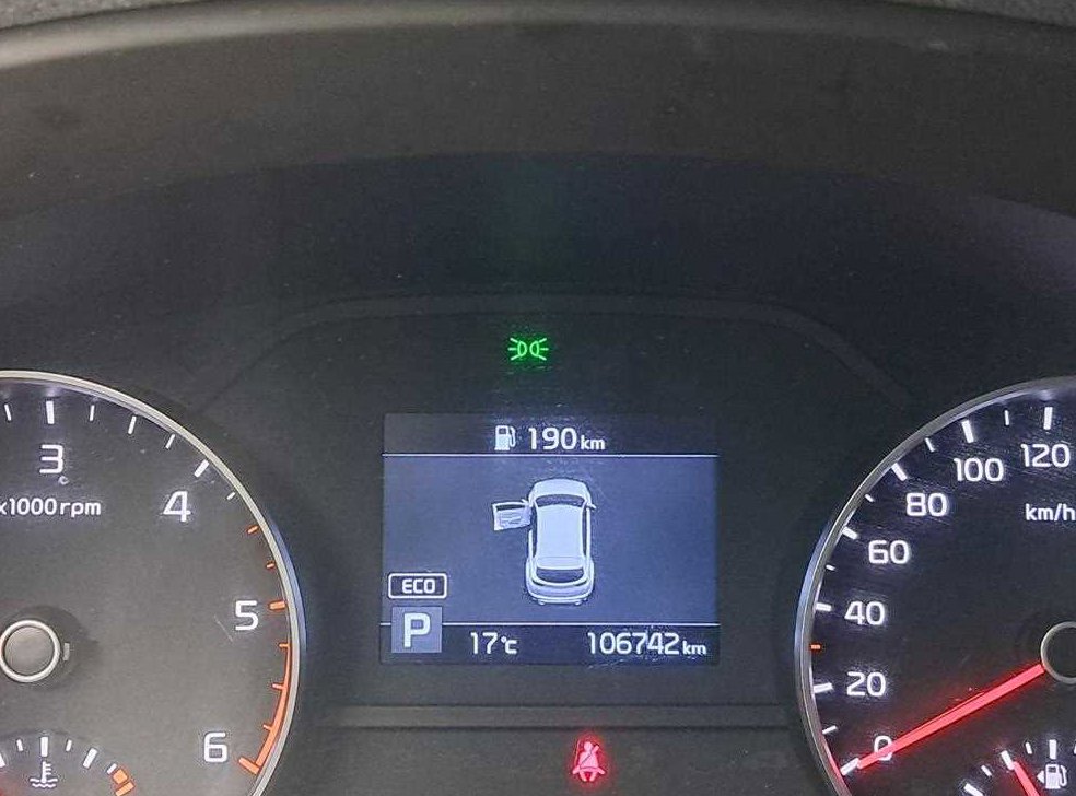 기아 스포티지 2.0 디젤 2WD 사진 8