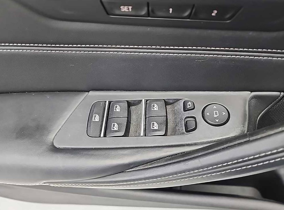 BMW 5시리즈 520d M 스포츠 플러스 사진 17