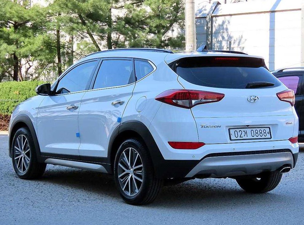 현대 투싼 디젤 1.7 2WD 사진 3