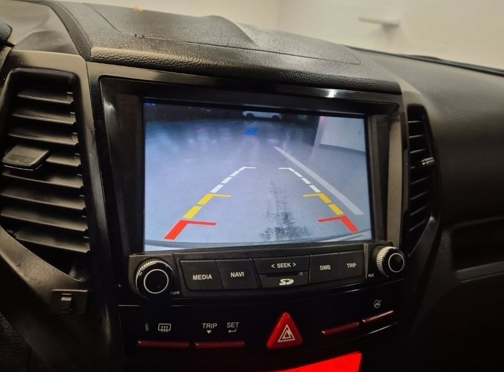 KG모빌리티(쌍용)  티볼리 2WD 가솔린 1.6 RX 사진 14