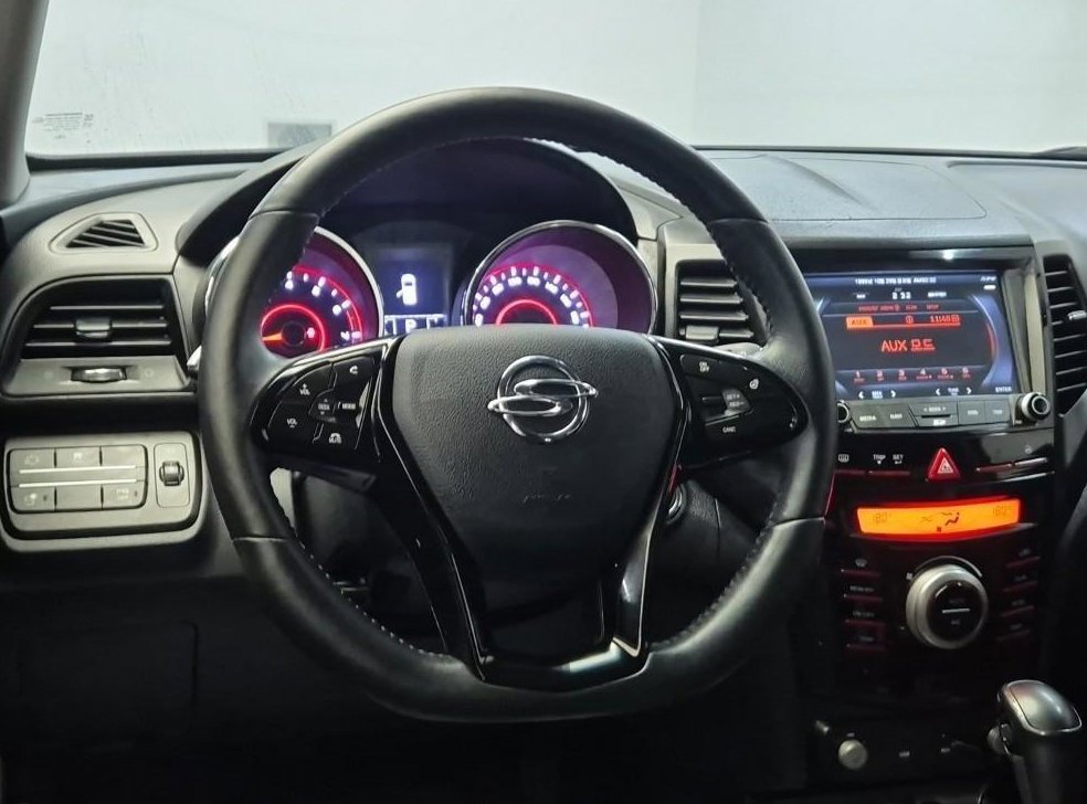KG모빌리티(쌍용)  티볼리 2WD 가솔린 1.6 RX 사진 9