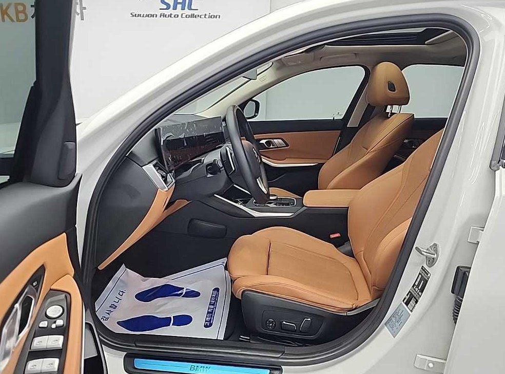 BMW 3시리즈 320i 사진 11